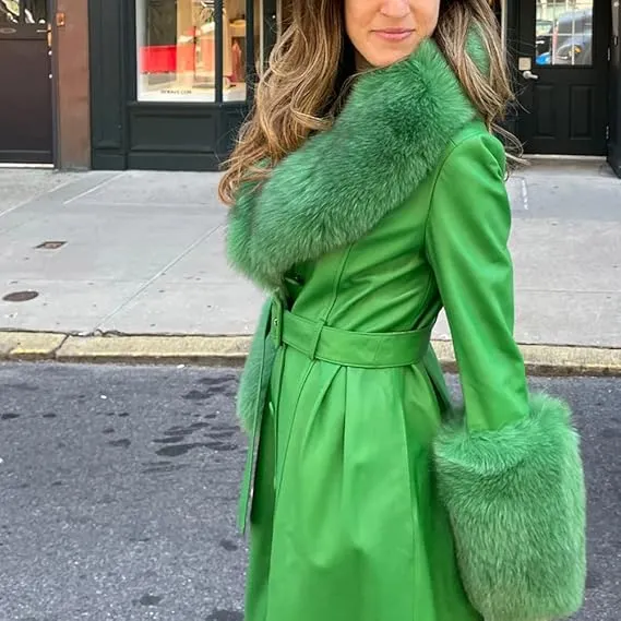 🧥 Slim Fit Sheepskin Leather Coat – Fox Fur Collar Luxe Winter Jacket🦊